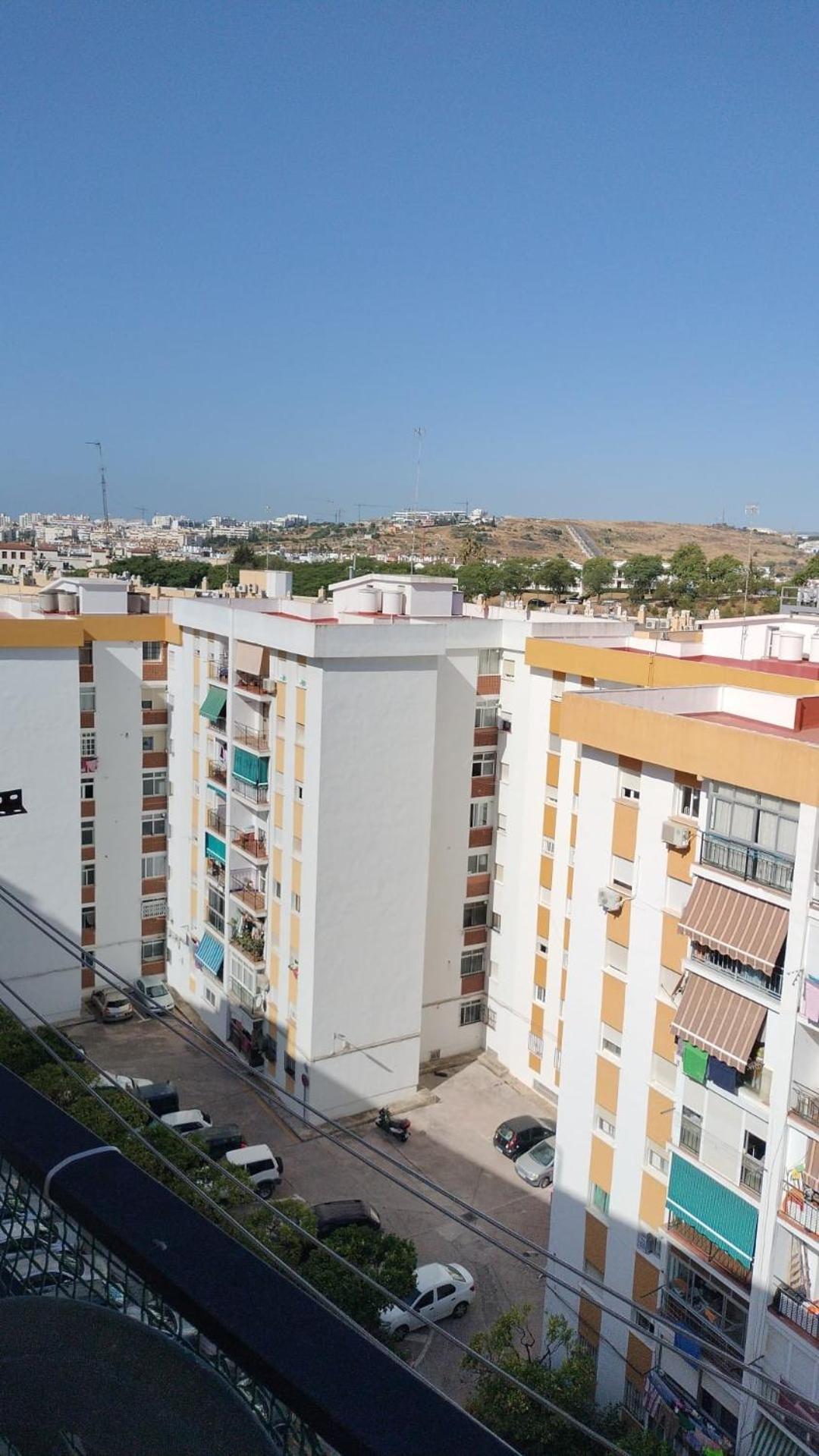 Habitacion Con Vistas Preciosas En Piso Compartido 埃斯特波纳 外观 照片